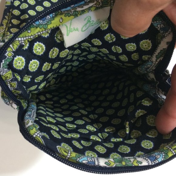 Vera Bradley Cambridge Crossbody - Picture 4 of 12